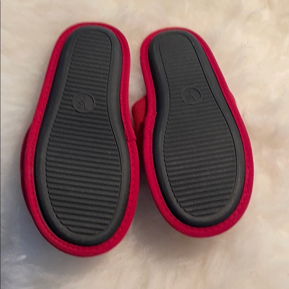 Slippers - Picture 2 of 3